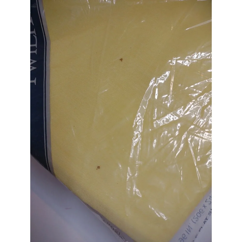 Vintage Pequot Twilite Double Flat Sheet Yellow No-Iron 80/20 Poly Cotton Blend